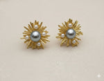Load image into Gallery viewer, Golden Sunburst Pearl Statement Studs