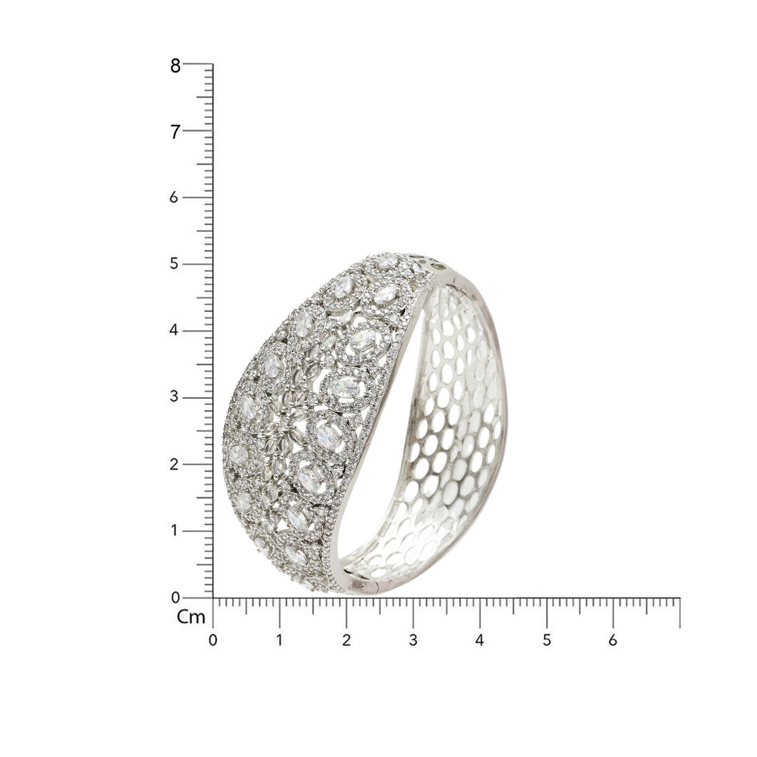 Oval-Shaped Diamond Studded Bracelet